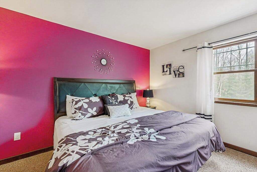 Photo of Bedroom in Tomahawk