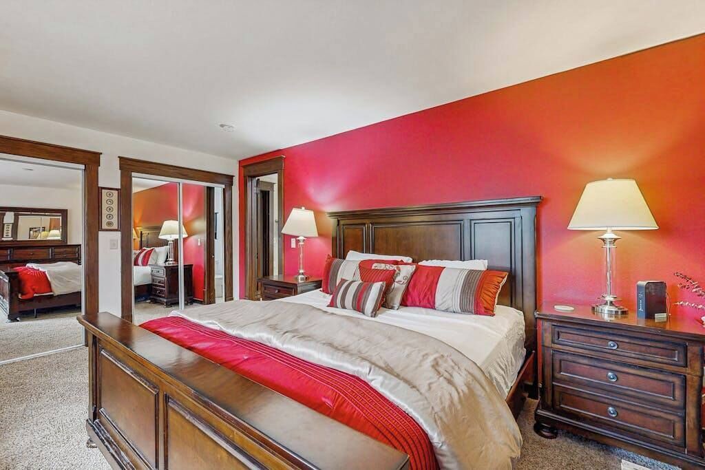 Photo of Bedroom in Tomahawk