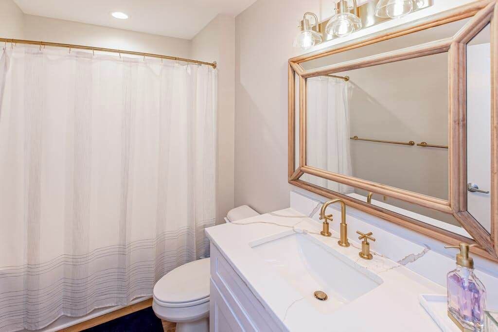 Photo of Bathroom in Sandbridge