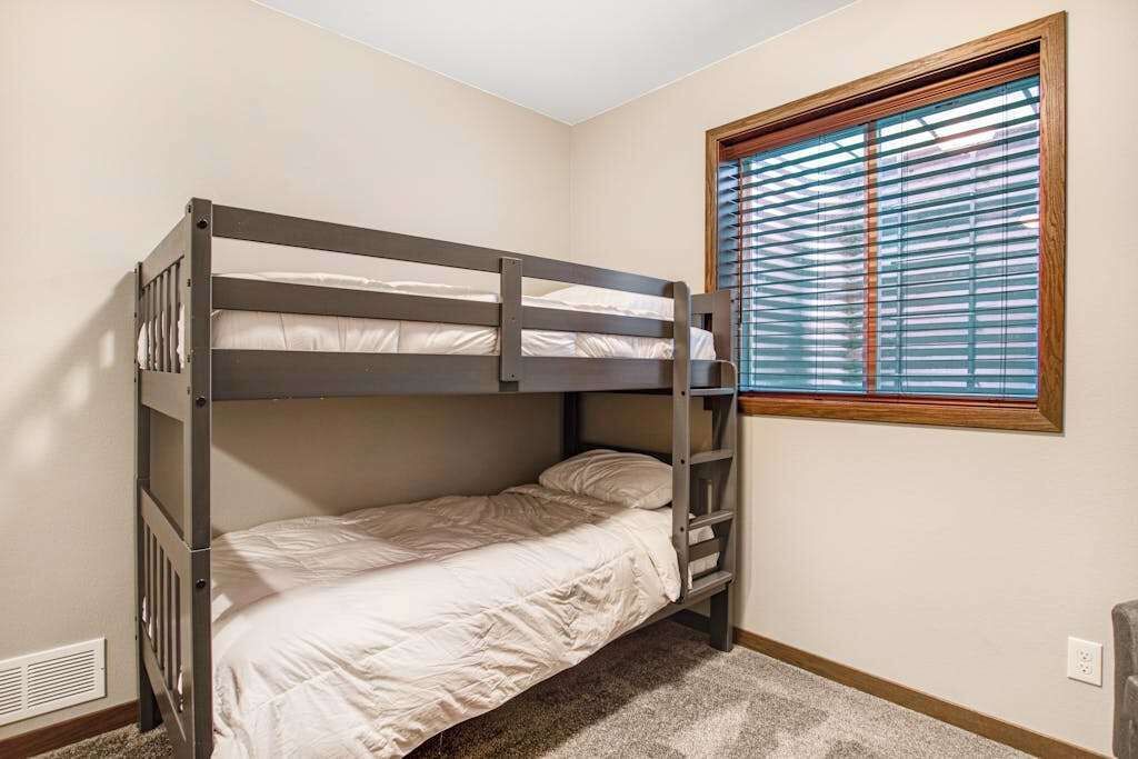 Photo of Bedroom in Arkdale