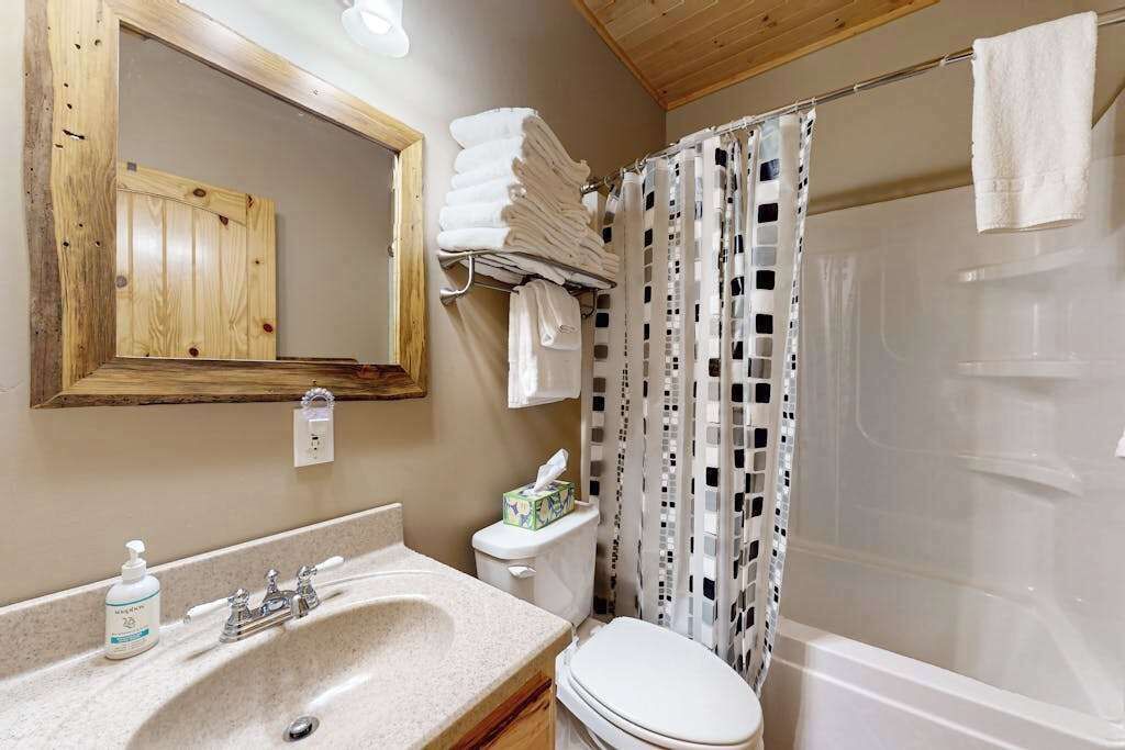 Photo of Bathroom in Mercer