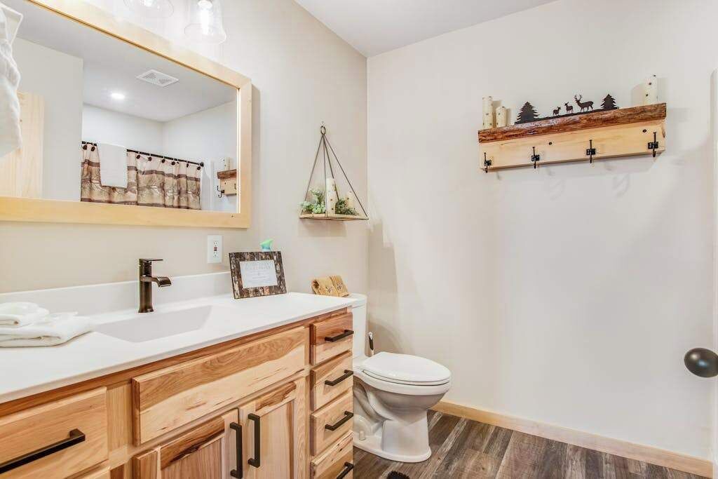 Photo of Bathroom in Arkdale