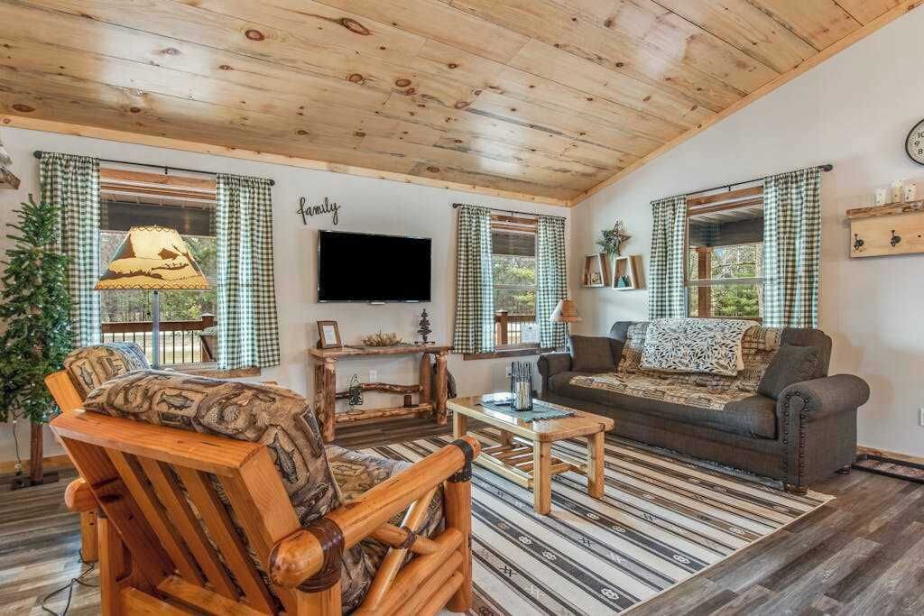 Photo of Livingroom in Arkdale