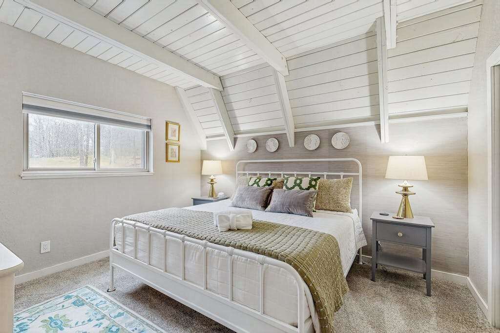 Photo of Bedroom in Nekoosa
