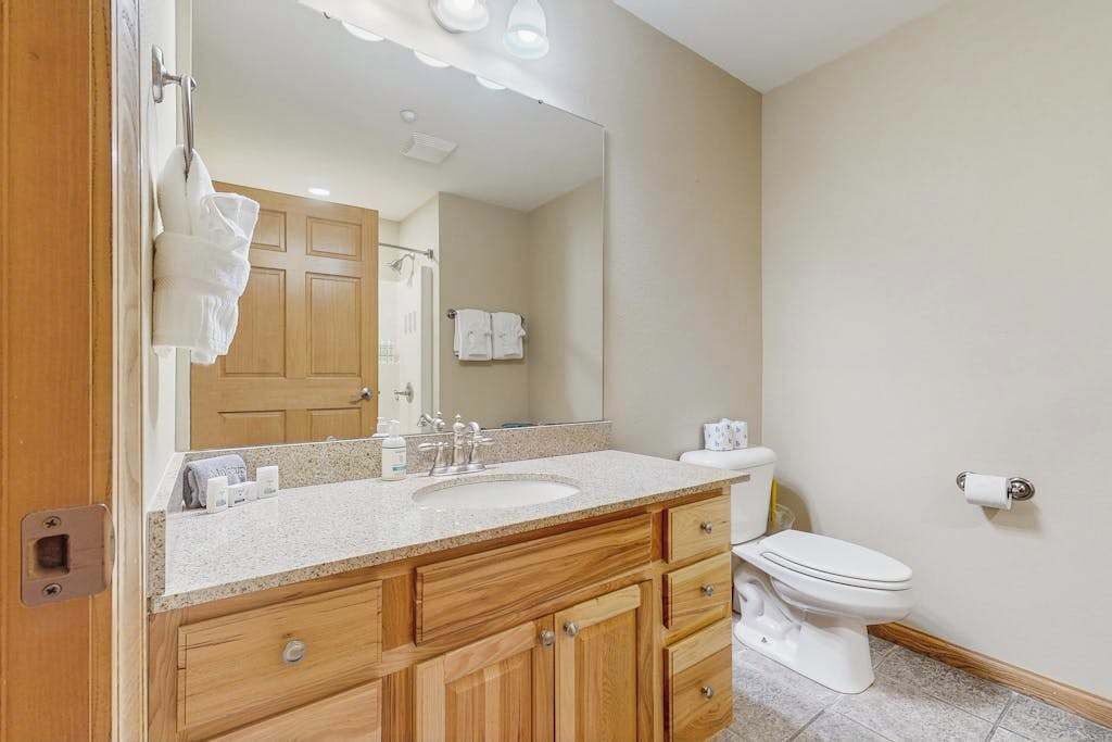 Photo of Bathroom in Arkdale