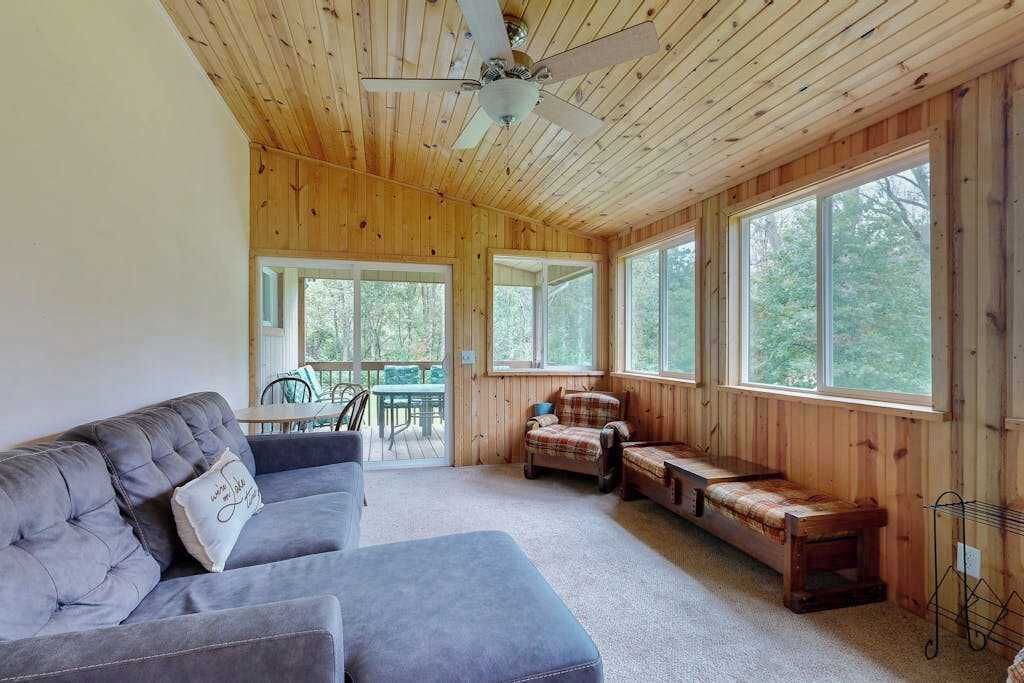 Photo of Livingroom in Big Bay