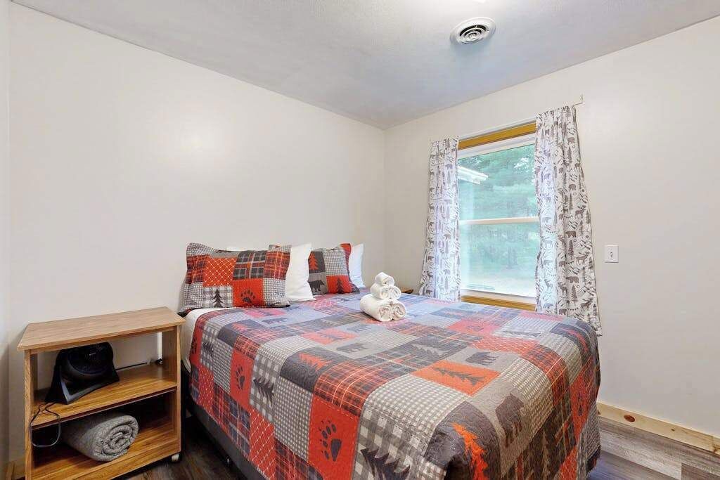 Photo of Bedroom in Big Bay