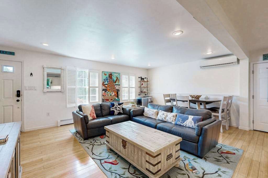 Photo of Livingroom in Oak Bluffs