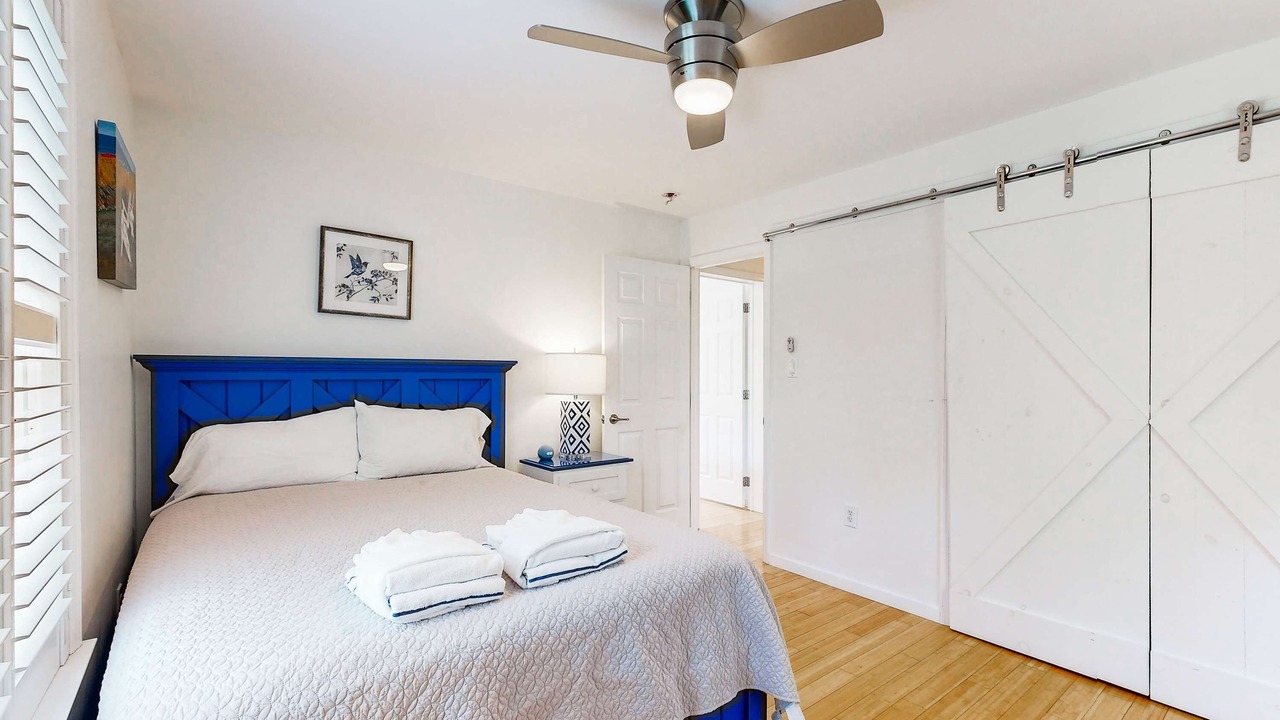 Photo of Bedroom in Oak Bluffs