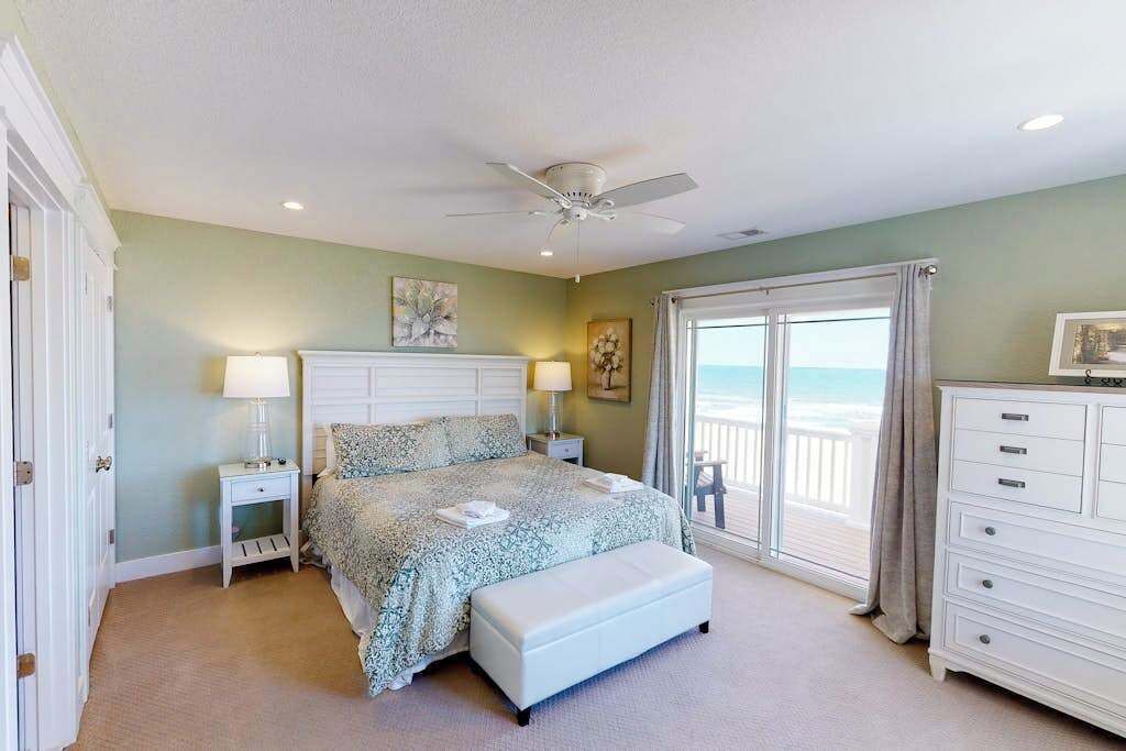 Photo of Bedroom in Sandbridge