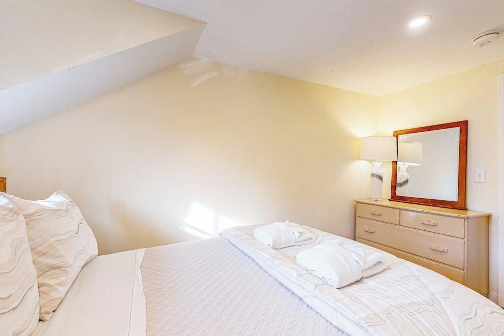 Photo of Bedroom in East Chop