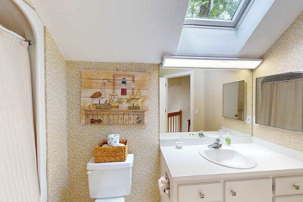 Photo of Bathroom in Mews Village