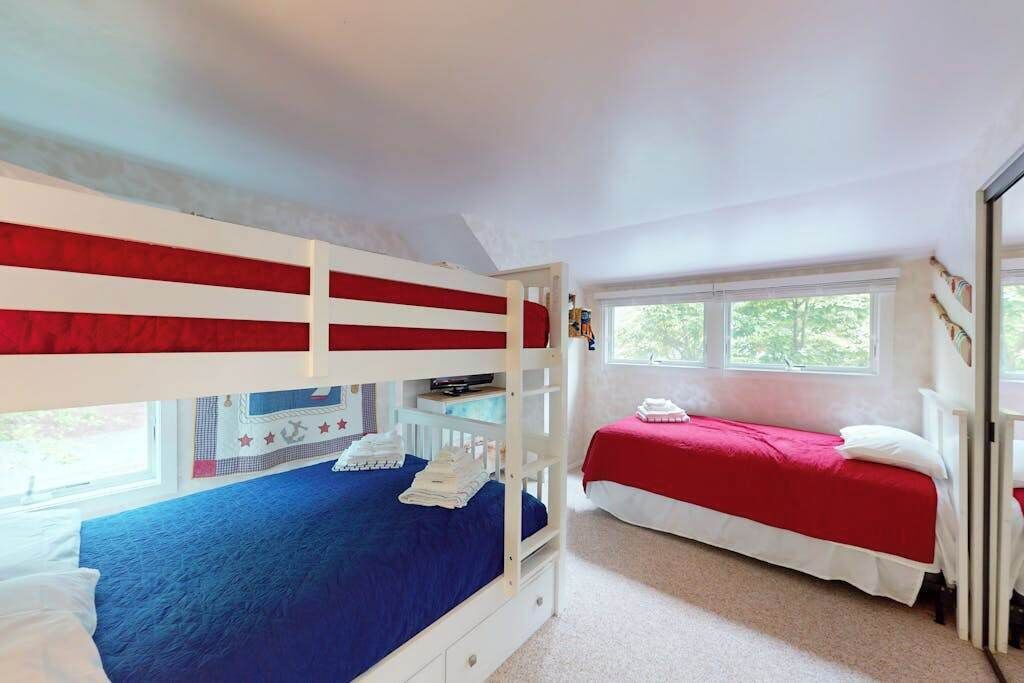 Photo of Bedroom in Mews Village
