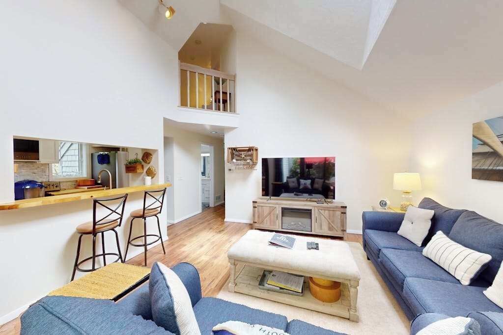 Photo of Livingroom in Mews Village
