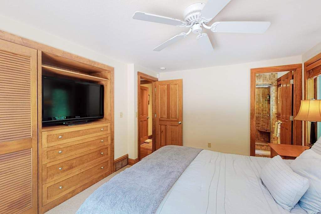 Photo of Bedroom in Mews Village