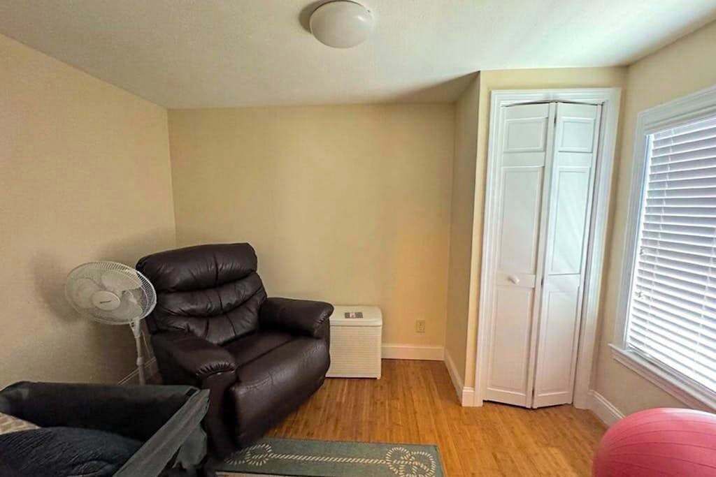 Photo of Livingroom in Pocasset