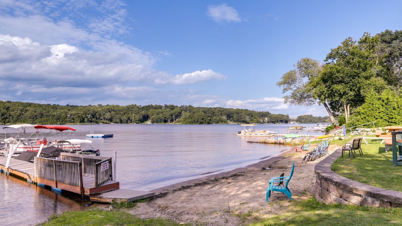 Photo of Others in Coventry Lake