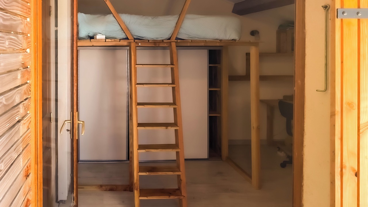 Photo of Bedroom in Nebian