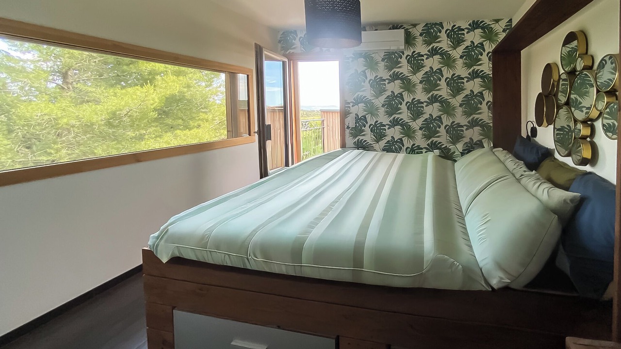 Photo of Bedroom in Nebian