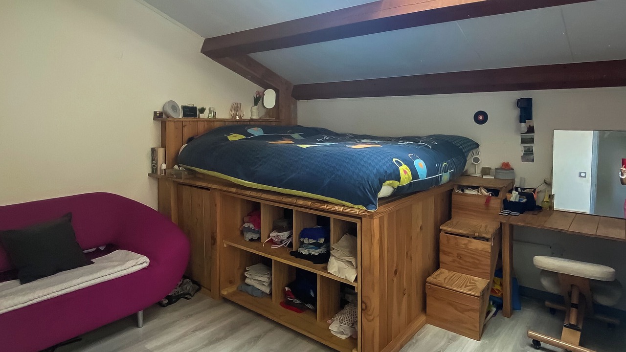Photo of Bedroom in Nebian