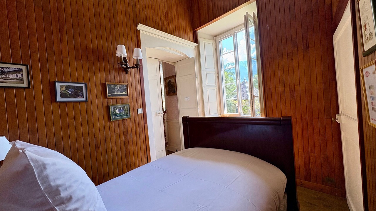 Photo of Bedroom in Tournon