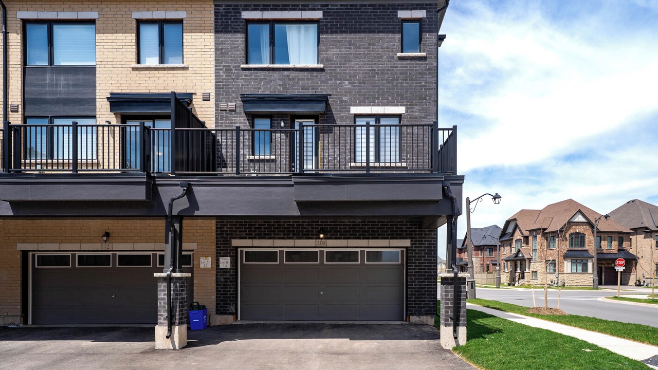 Photo of Outdoor in Oakville