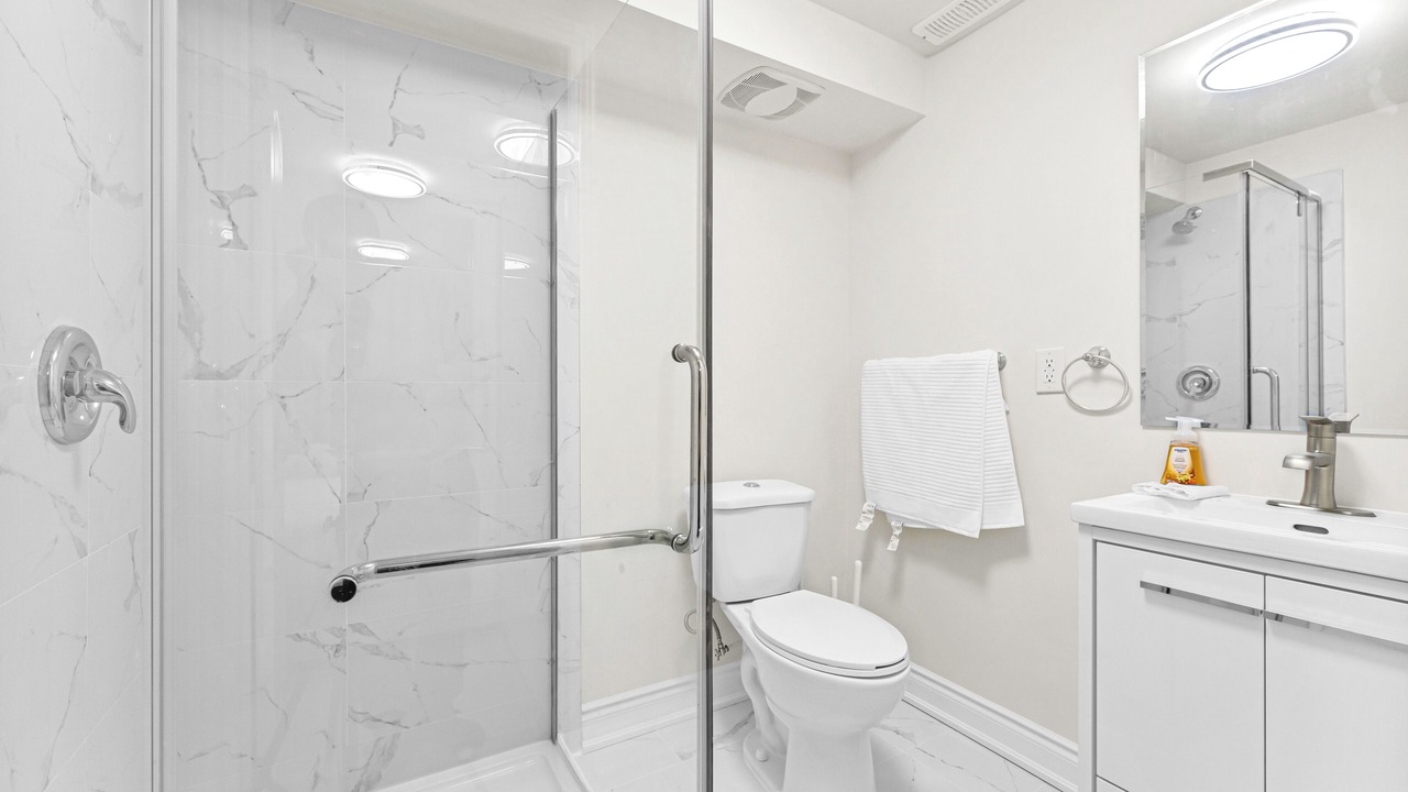 Photo of Bathroom in Oakville