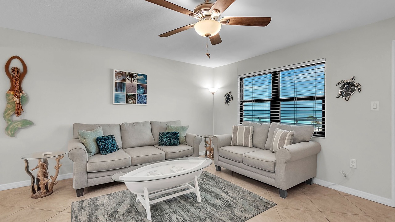 Photo of Livingroom in Sunset Beach