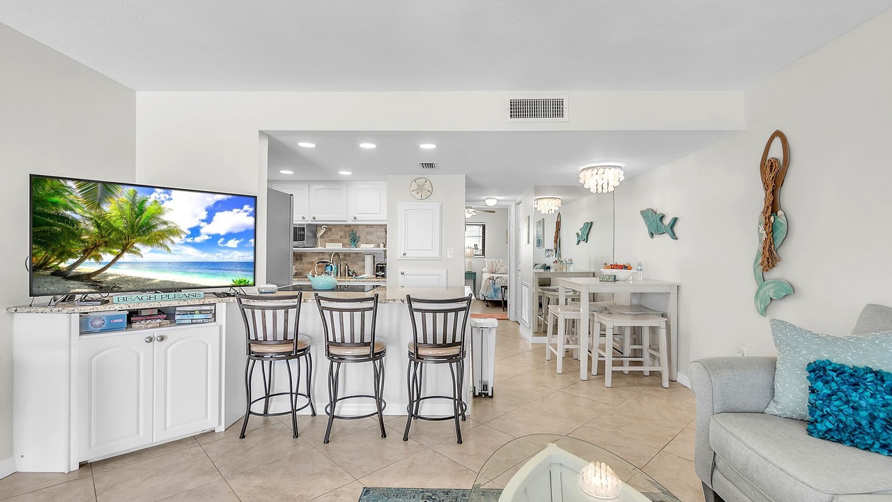 Photo of Livingroom in Sunset Beach