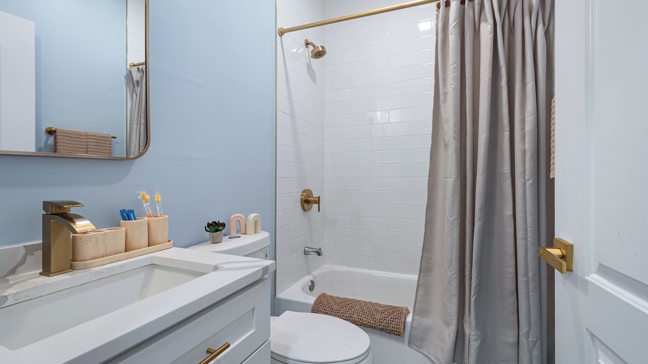 Photo of Bathroom in Forestview