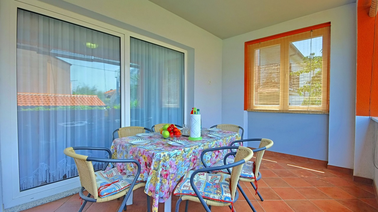 Photo of Outdoor in Murine