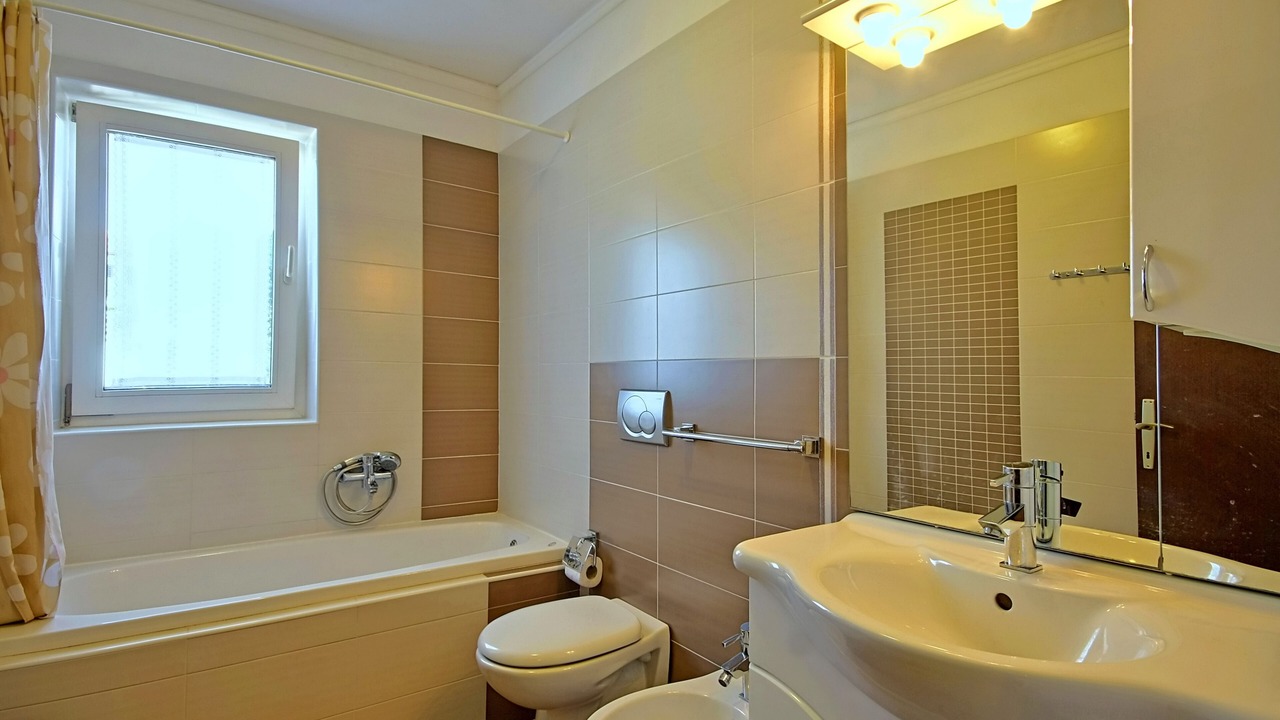Photo of Bathroom in Murine
