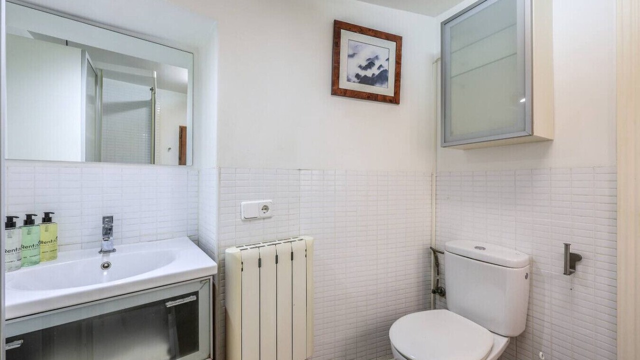 Photo of Bathroom in Toledo City Center