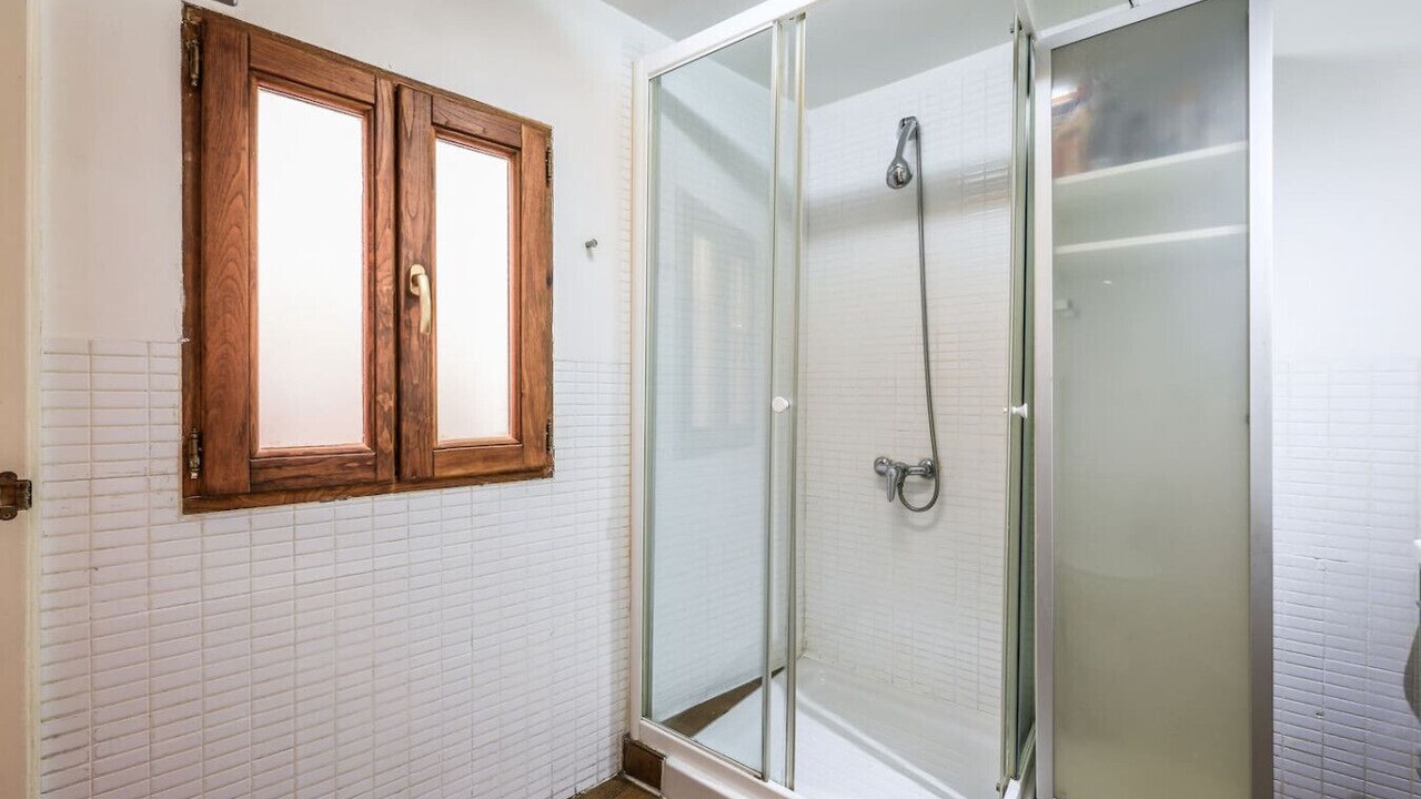 Photo of Bathroom in Toledo City Center