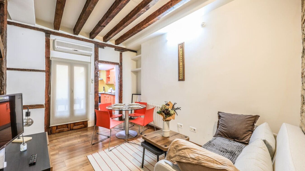 Photo of Livingroom in Toledo City Center