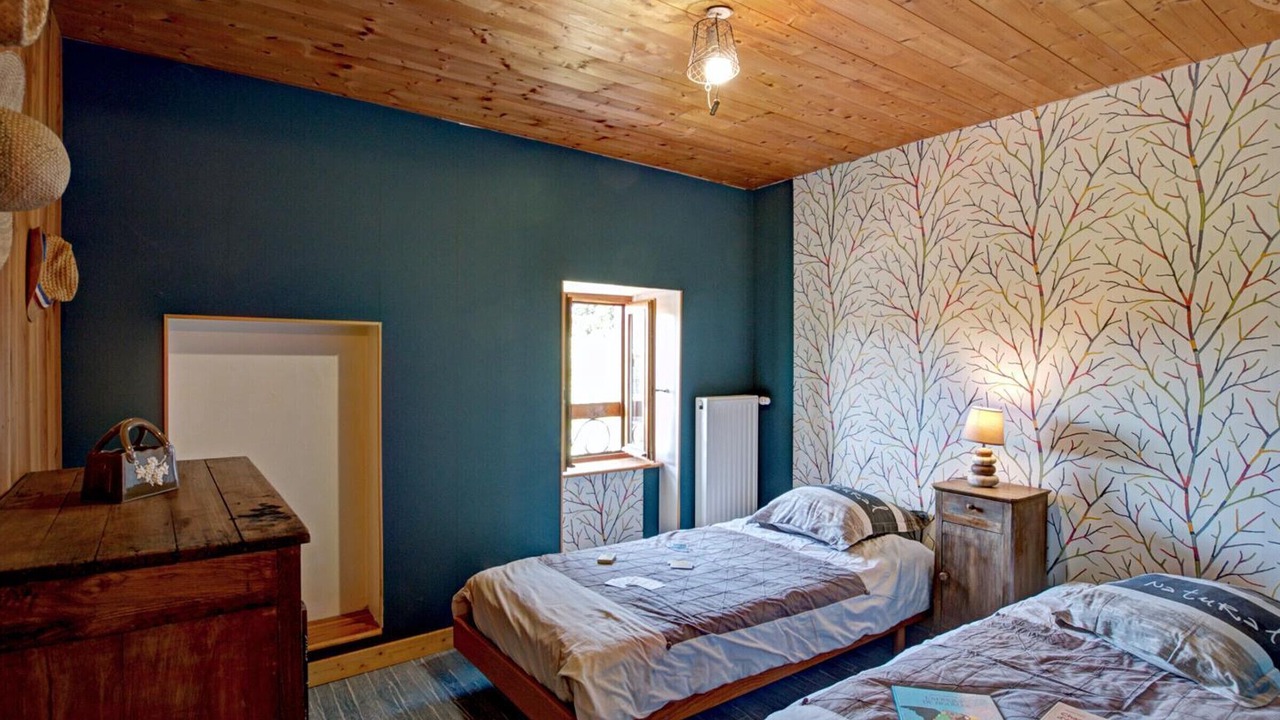 Photo of Bedroom in Saint-Julien-la-Vetre