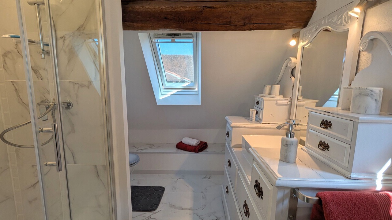 Photo of Bathroom in Aigurande