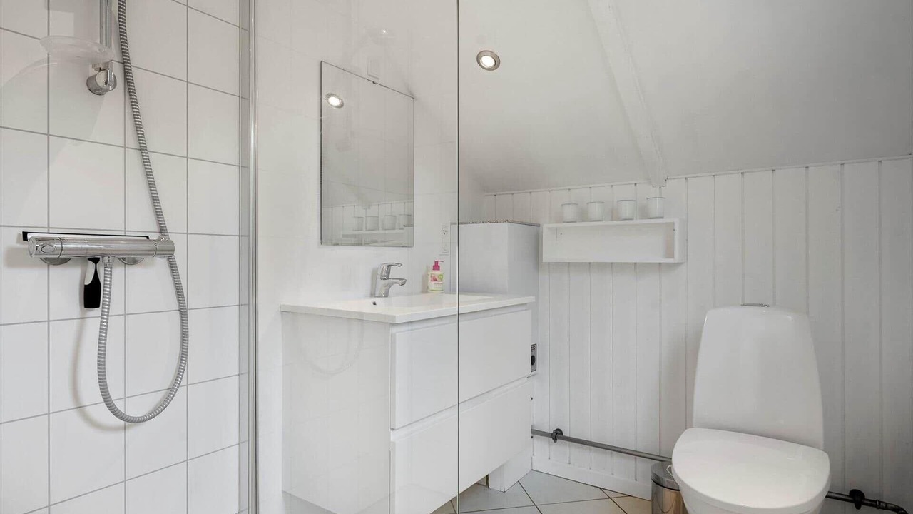 Photo of Bathroom in Askeby