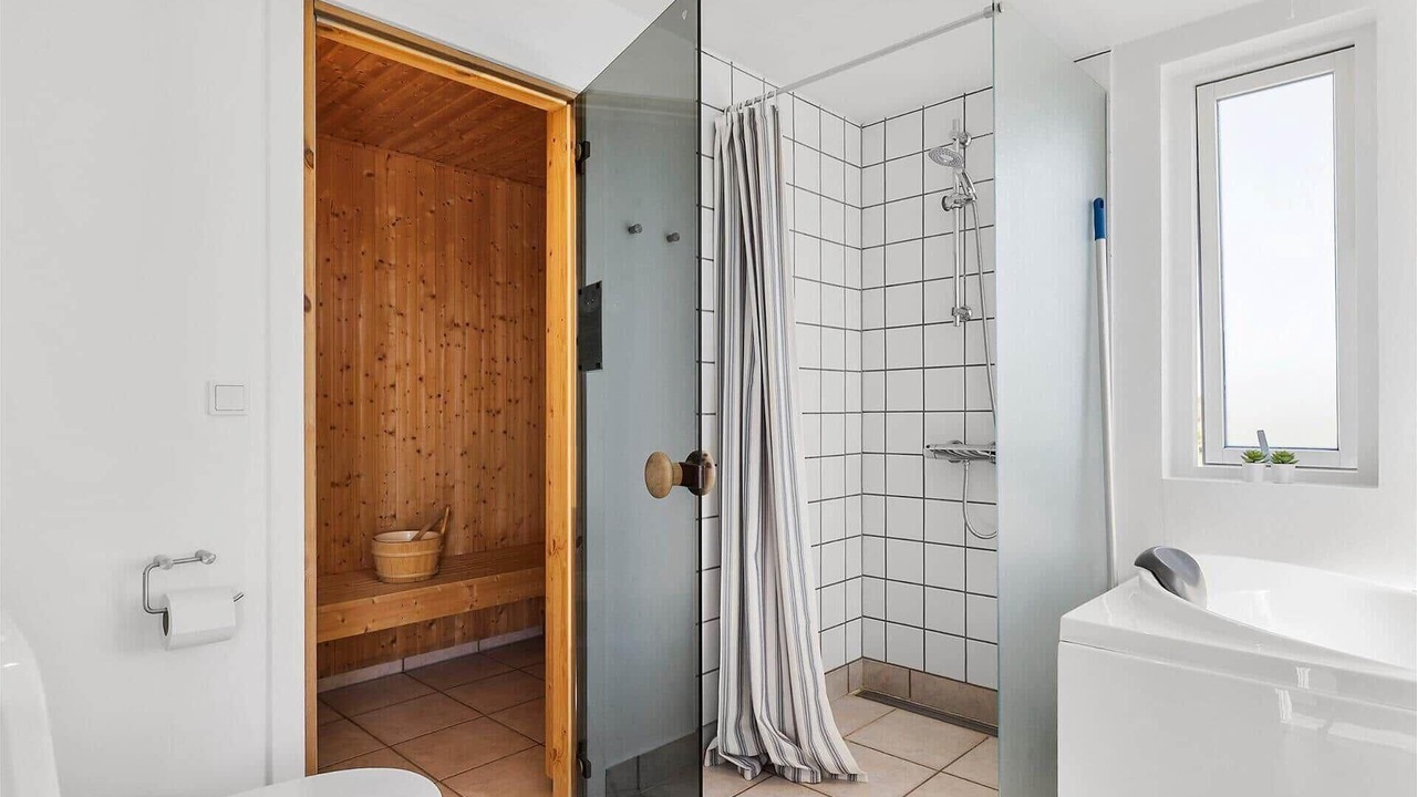 Photo of Bathroom in Brovst