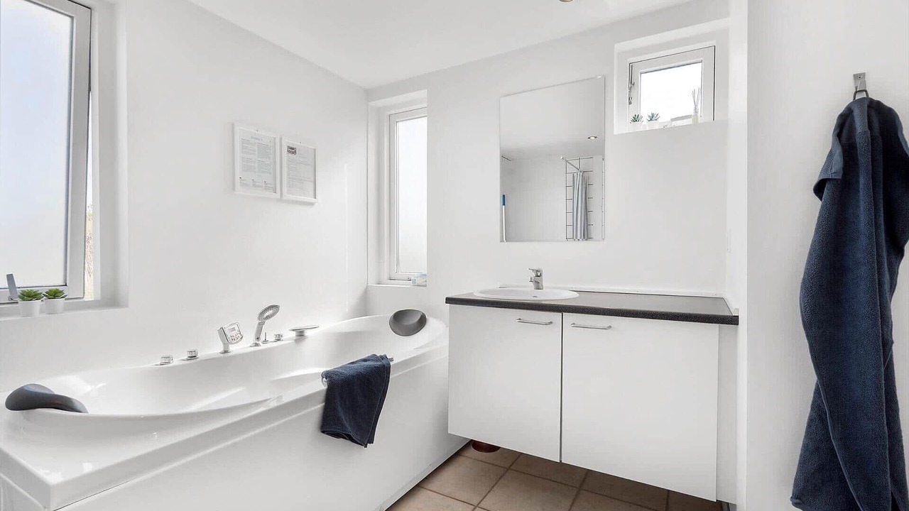 Photo of Bathroom in Brovst