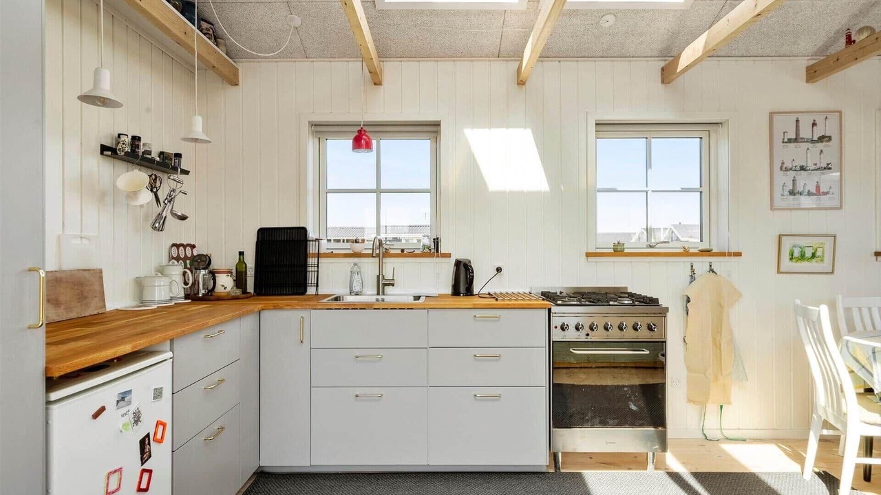 Photo of Kitchen in Fjand Badeby