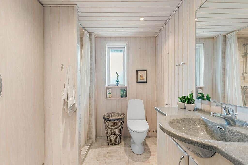 Photo of Bathroom in Saltum