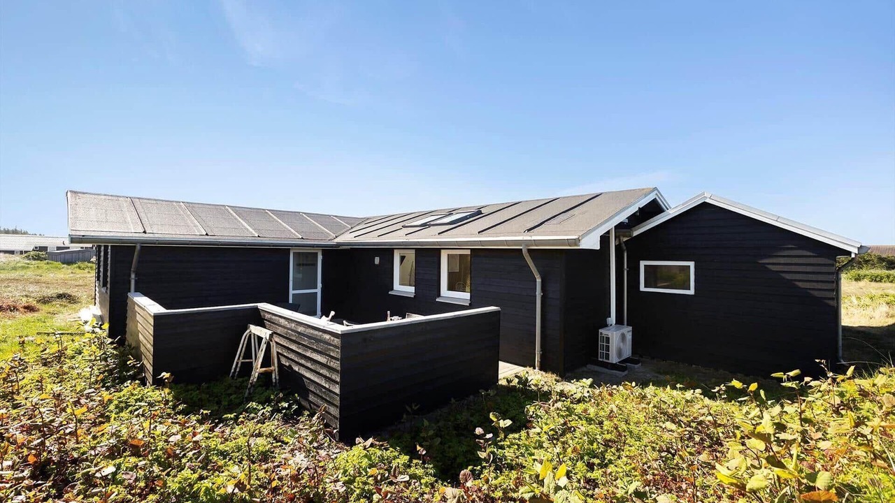 Photo of Outdoor in Vrist Strand