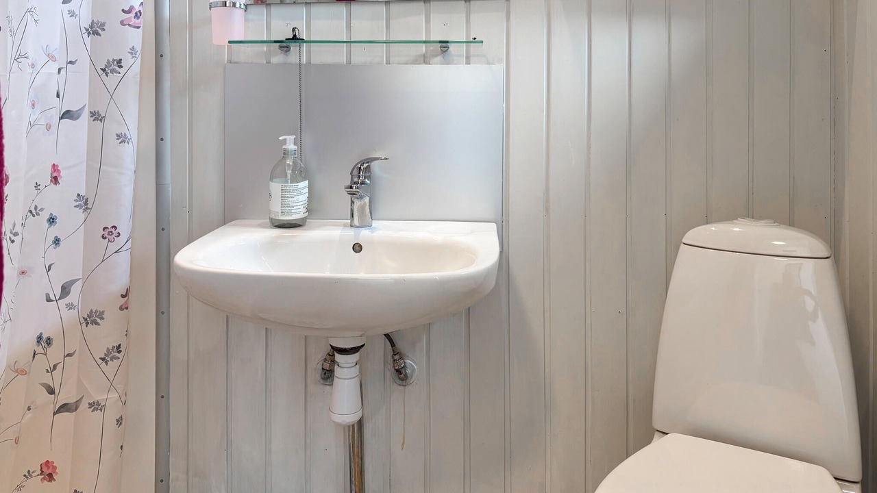 Photo of Bathroom in Agger