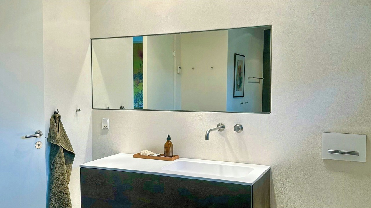 Photo of Bathroom in Beder Malling