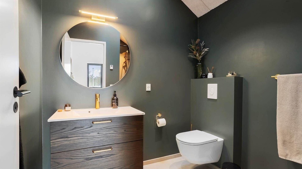 Photo of Bathroom in Lokken