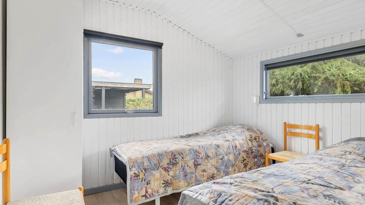 Photo of Bedroom in Hou