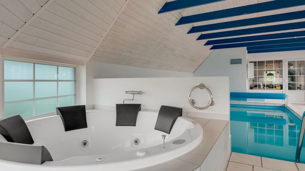 Photo of Bathroom in Vrist Strand
