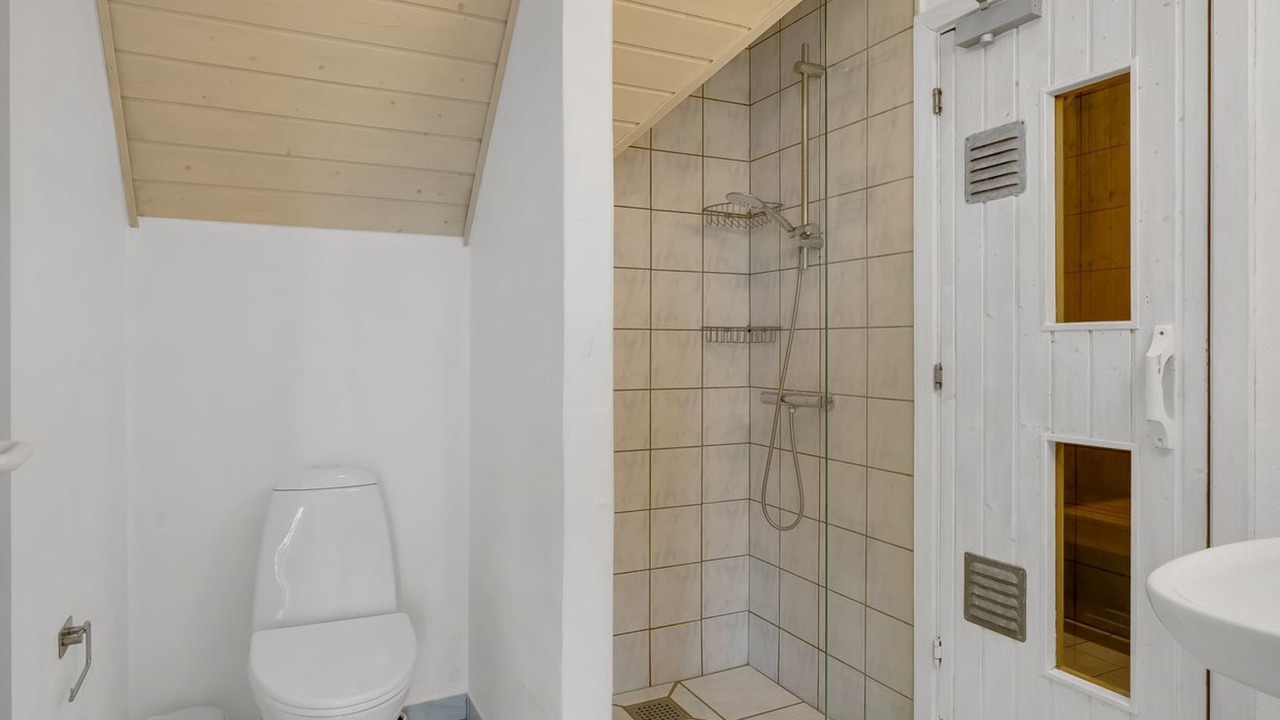 Photo of Bathroom in Vrist Strand