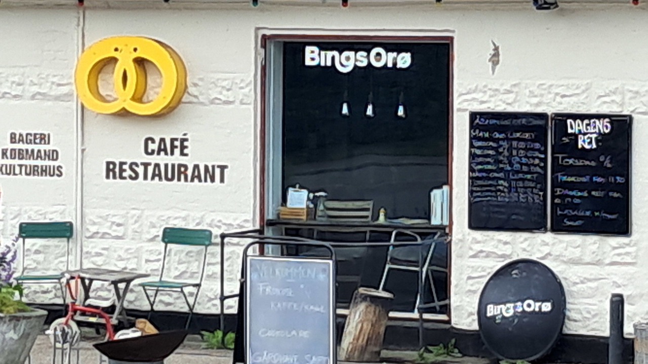 Photo of Others in Or